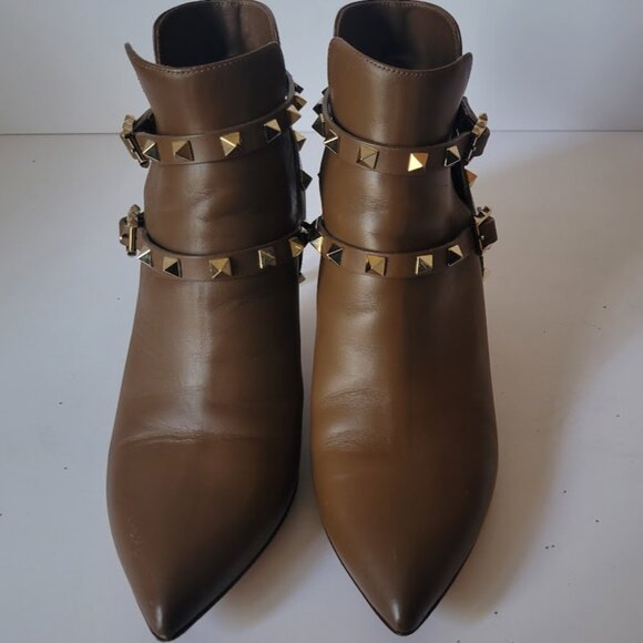 Valentino Garavani Rockstud Strap Heeled Ankle Bootie - Picture 2 of 15